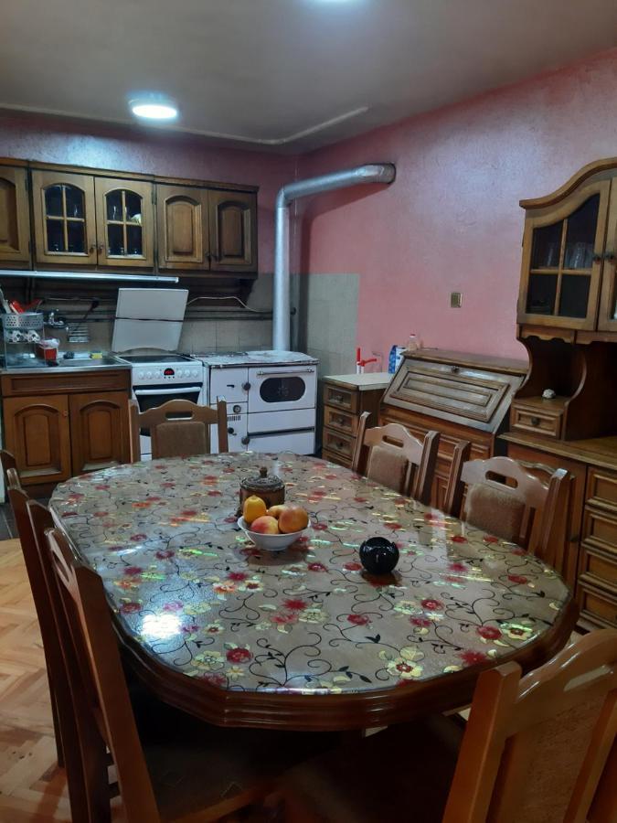 Vila Mir Пірот Екстер'єр фото